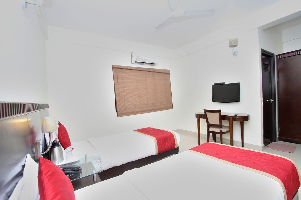 Hotel Amshi International Бангалор Экстерьер фото