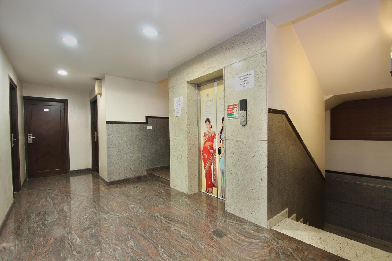 Hotel Amshi International Бангалор Экстерьер фото