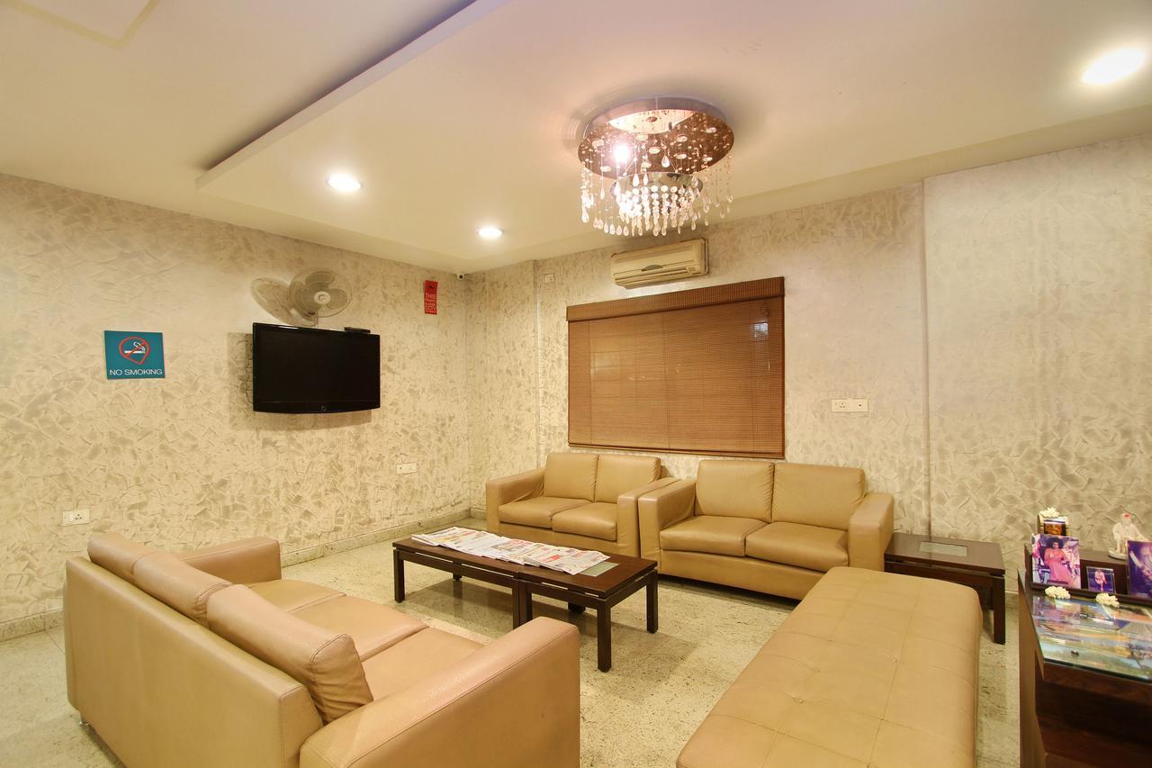 Hotel Amshi International Бангалор Экстерьер фото