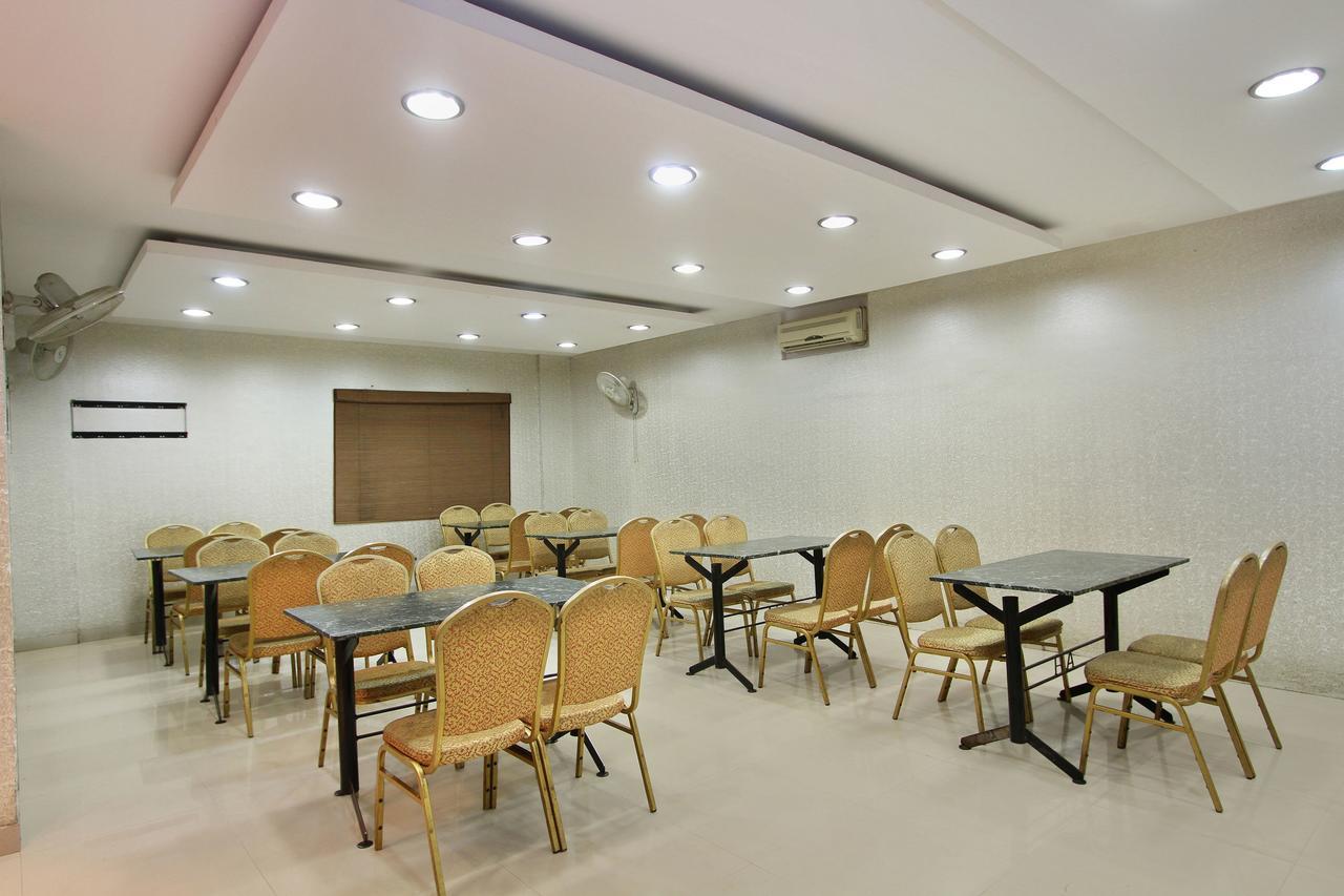 Hotel Amshi International Бангалор Экстерьер фото